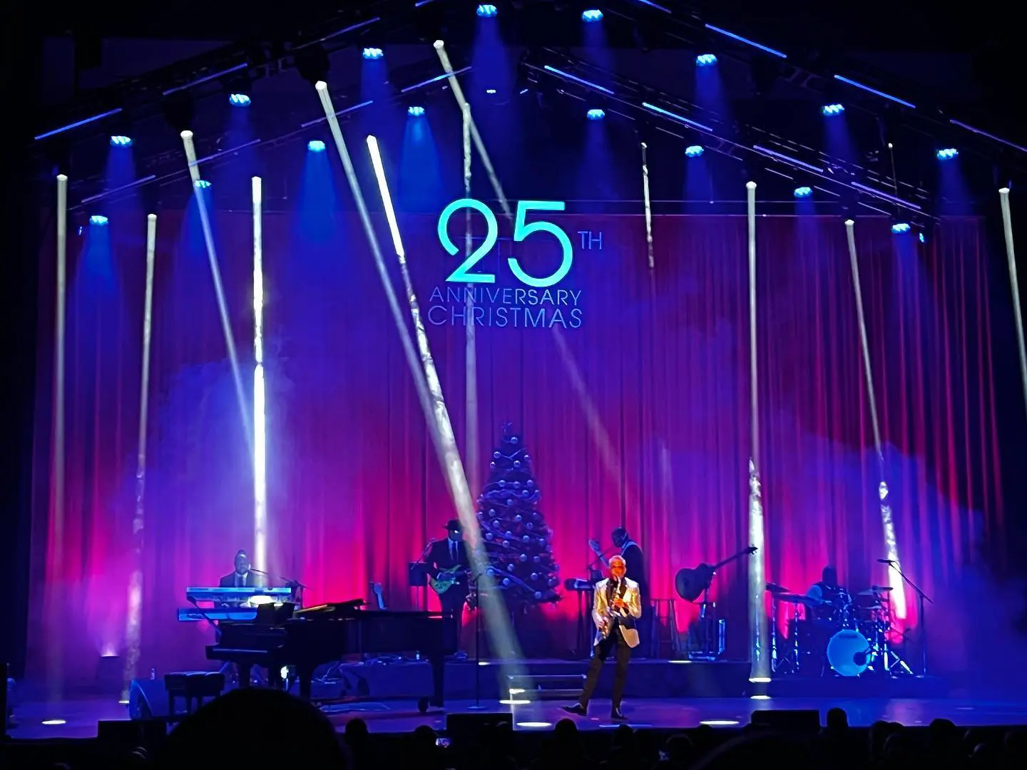 25th anniversary Christmas function